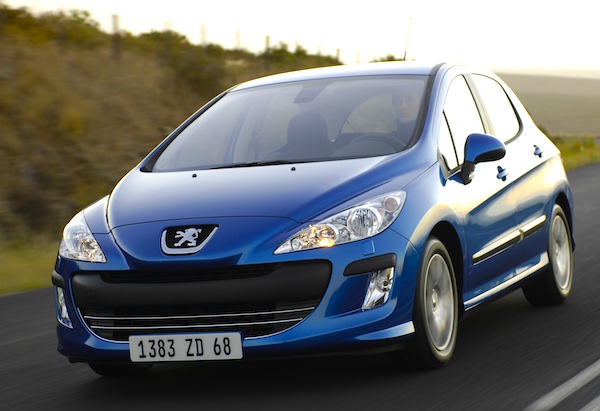 At 3 the Peugeot 308 delivers an excellent first full year with 82059