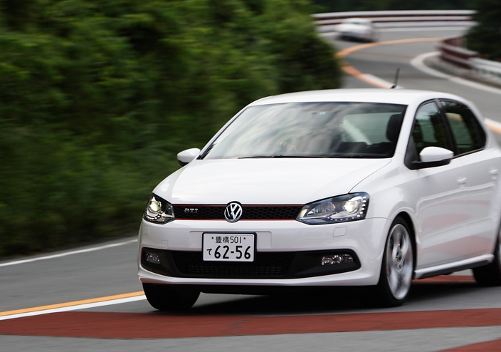 VW Polo Japan December 2010