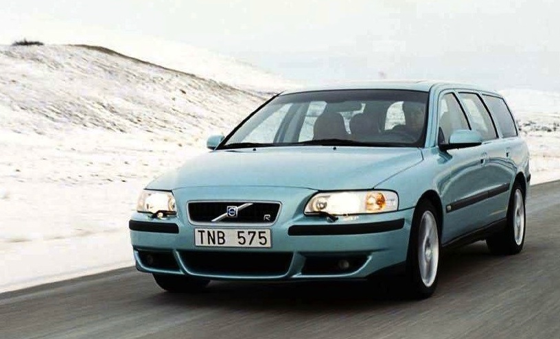 Volvo V70 Sweden 2003b