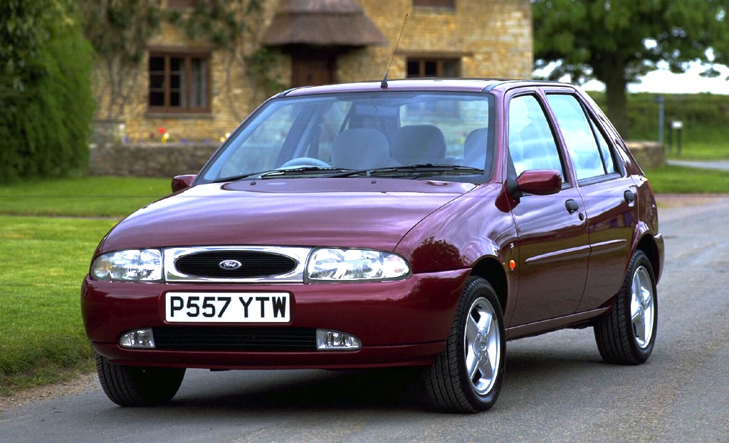 UK 1996 Ford Fiesta edges Ford Escort out Best Selling