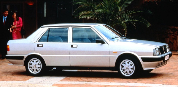 Home Lancia Prisma Italy 1985