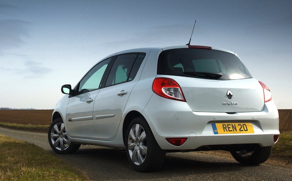 Renault Clio Ireland June 2011