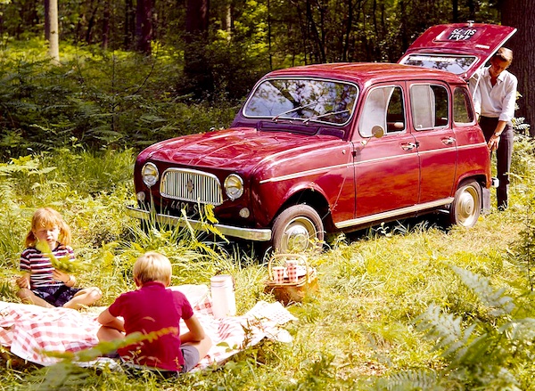 Launched in July 1961 the Renault 4L doesn't wait and become the 