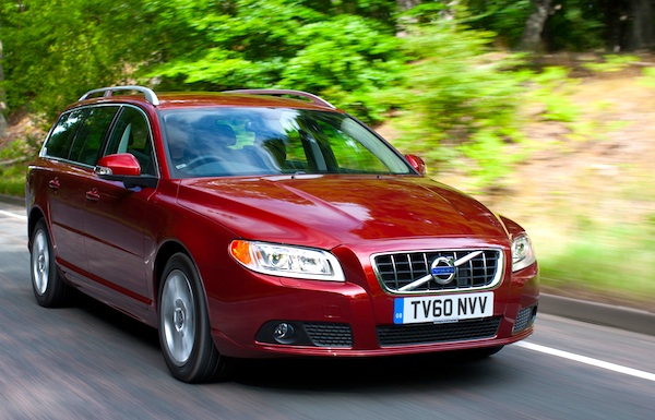 Volvo V70 Sweden July 2011