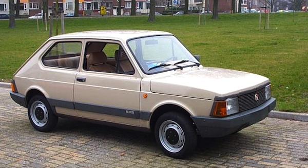 Like in 1982 Fiat places 4 models in the Top 4 and the Fiat 127 is the