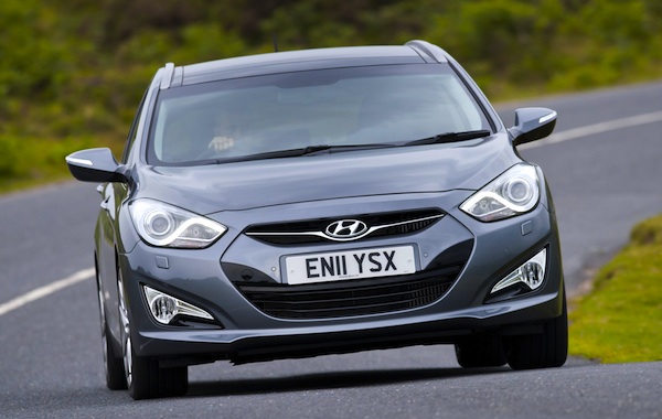 Hyundai i40 Ireland August 2011