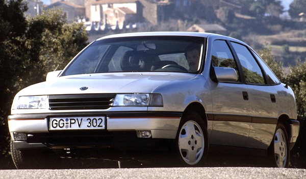 Opel-Vectra-Netherlands-1990.jpg