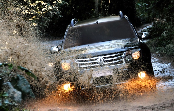 Renault Duster Brazil October 2011