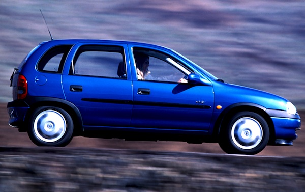 In 1998 two cars dominate the Portuguese models ranking the Opel Corsa is