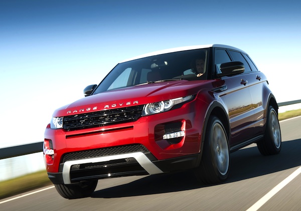 Range Rover Evoque UAE November 2011