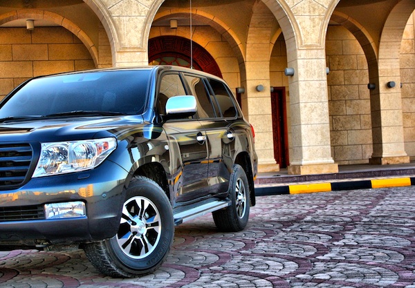 Toyota Land Cruiser Bahrain Nov 2011 by Mohammed AlAmmari