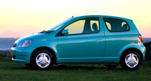 Toyota Vitz Japan 2000