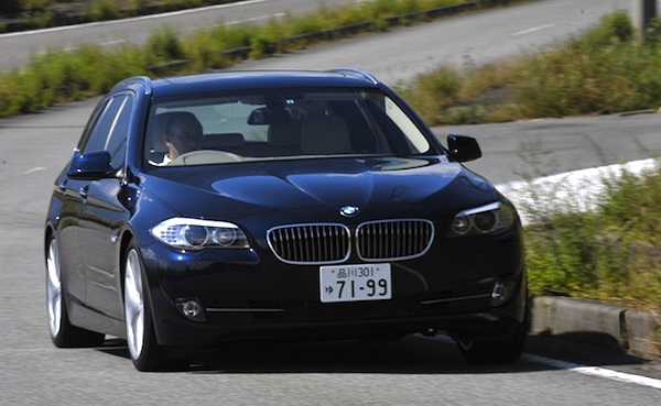 BMW 5 Series Japan 2011b