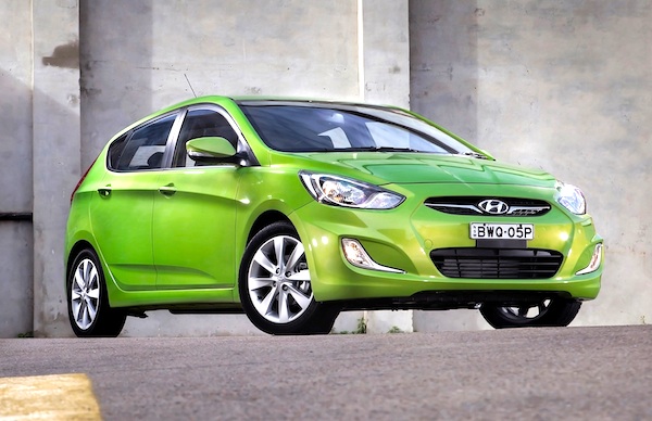 Hyundai Accent GCC December 2011