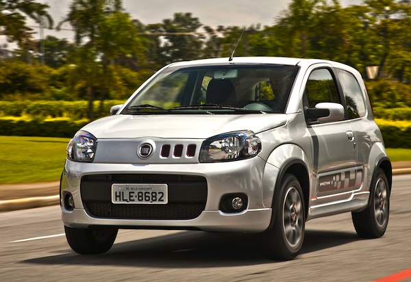 For the first time in 2012 the Fiat Uno leads the models ranking at 