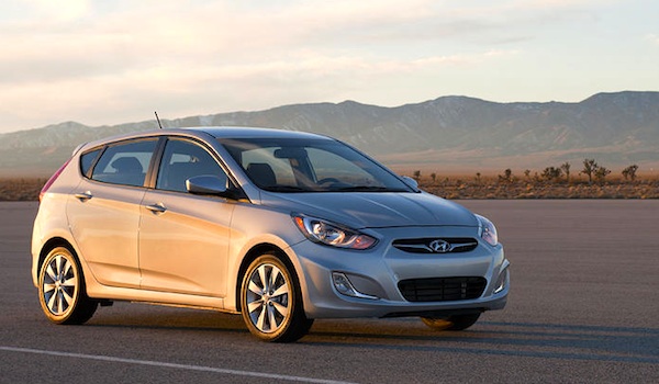 Hyundai Accent Chile January 2012