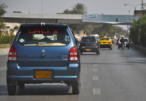 Suzuki Alto Pakistan March 2012