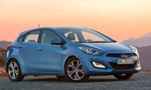 Hyundai i30 World April 2012