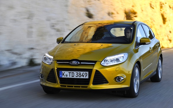 Ford Focus World April 2012