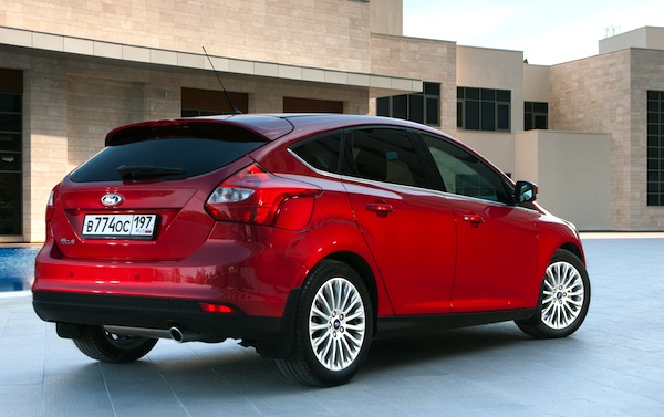 Ford Focus World May 2012