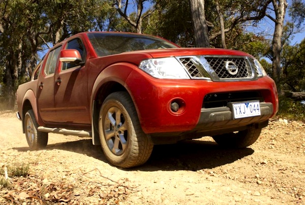 2012 Nissan navara review philippines #7