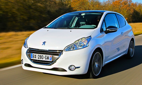 Peugeot 208 France June 2012e