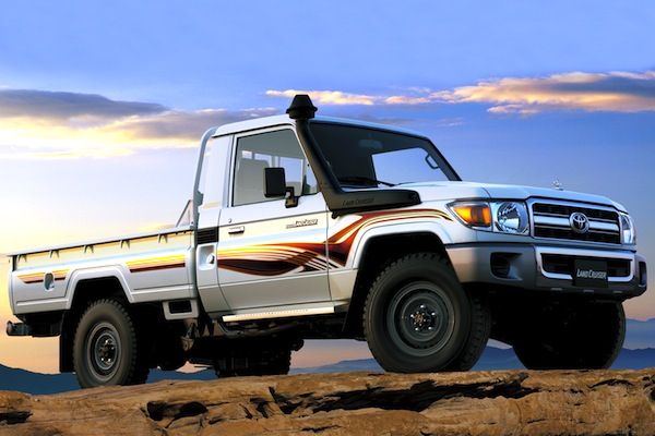 used toyota land cruiser pickup for sale in uk #7