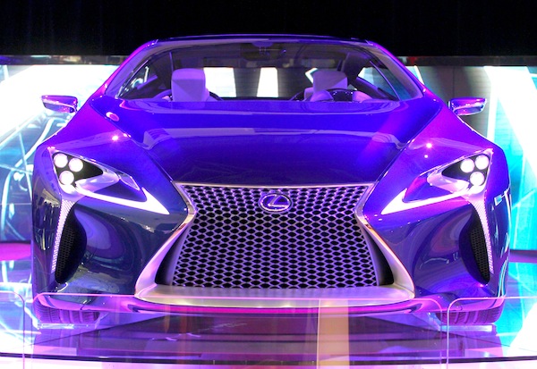Lexus-LF-LC-Blue-Sydney-Motor-Show-October-2012.jpg