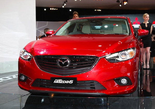 Mazda6-Sydney-Motor-Show-October-2012.jpg