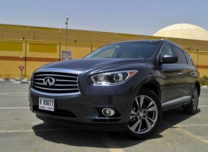 Infiniti JX35 UAE September 2012. Picture courtesy of DriveArabia.com