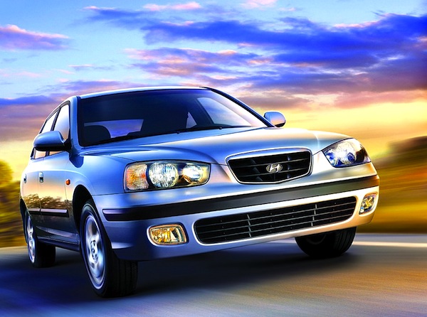 Hyundai Avante XD South Korea 2001
