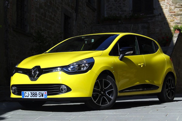 Renault Clio IV Portugal November 2012