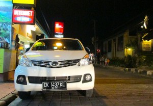 Daihatsu Xenia Indonesia December 2012b