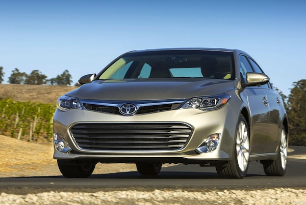 Toyota Avalon USA December 2012