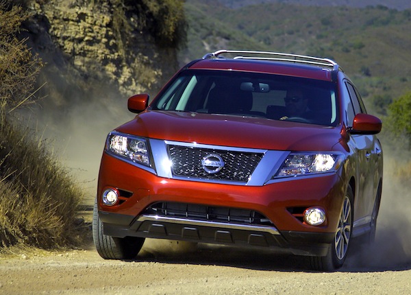 Nissan Pathfinder USA February 2013