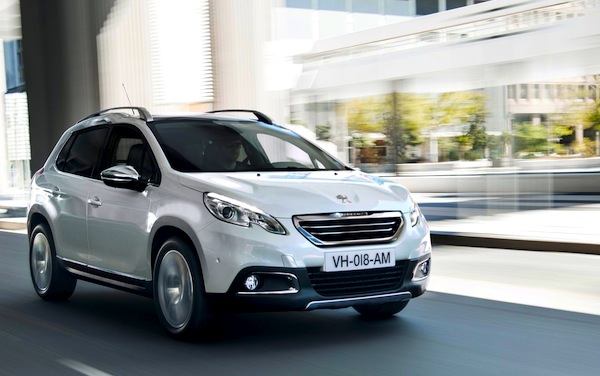 Peugeot 2008 France April 2013