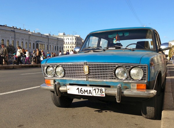 2 Lada Zhiguli