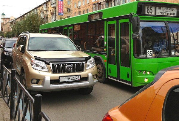 13 Toyota Prado