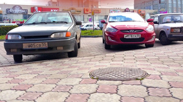 21 Hyundai Solaris Lada Samara Zhiguli