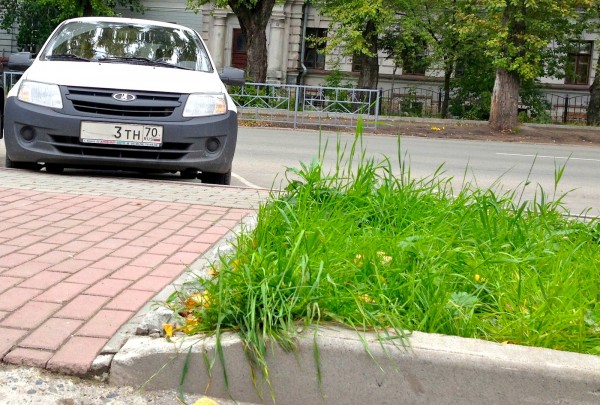 24 Lada Granta