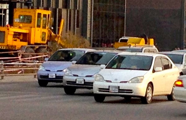 3 Toyota Prius I x3