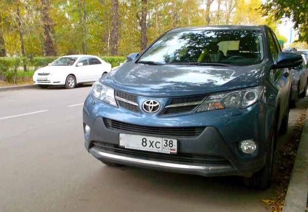 6 Toyota RAV4