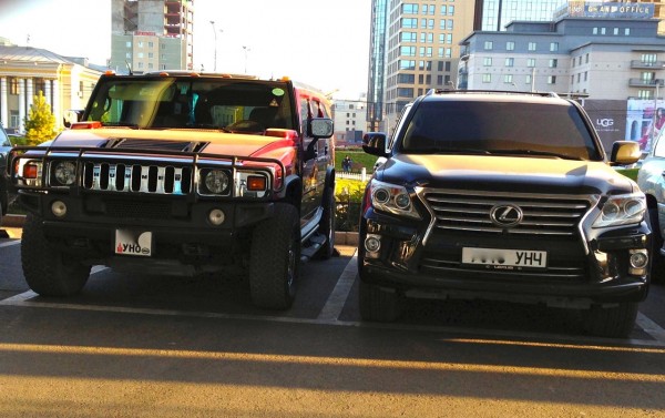 Hummer H3 Lexus LX