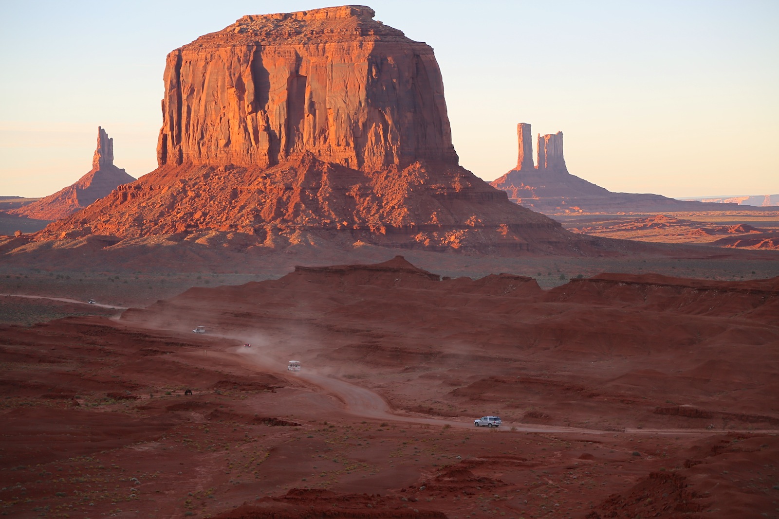 coast-to-coast-2014-monument-valley-arizona-utah-the-truth-about-cars