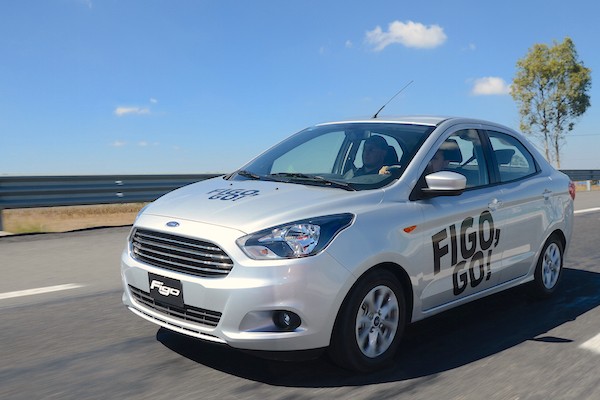 Ford Figo Mexico November 2015. Picture courtesy panoramaautomotriz.com.mx