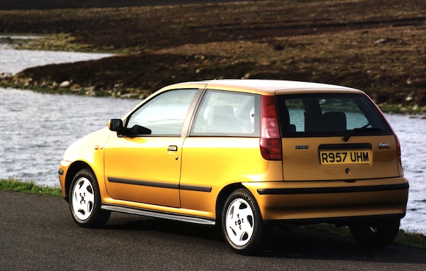 Portugal 1995: Fiat Punto takes the lead at 14% of the market