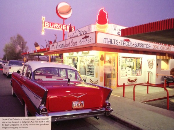Snow-Cap-Drive-In-Route-66-600x448.jpg