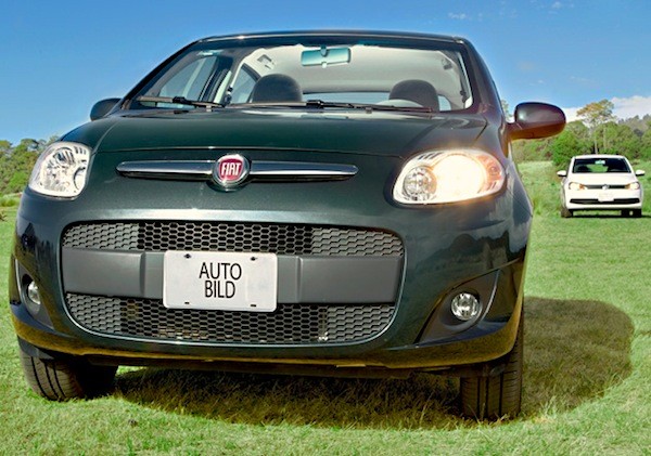 Fiat Palio VW Gol Brazil 2014. Picture courtesy of autobild.com.mx
