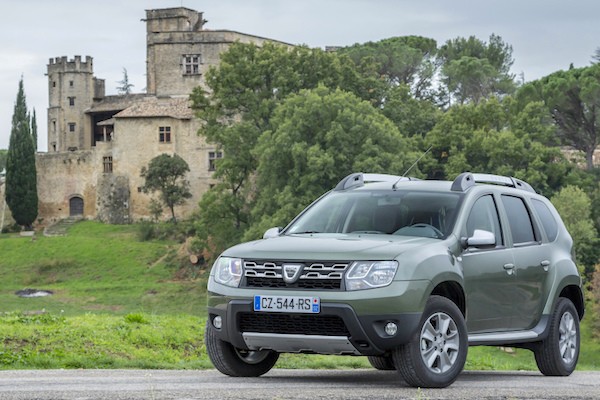 Dacia Duster ep Macedonia March 2016. Picture courtesy largus.fr