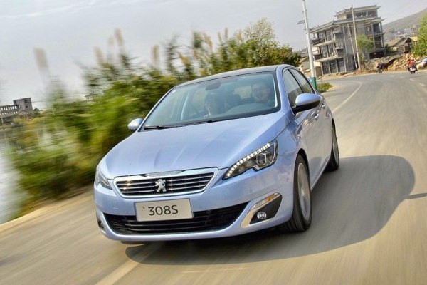 Peugeot 308S China April 2015. Picture courtesy autohome.com.cn